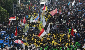 demo besar
